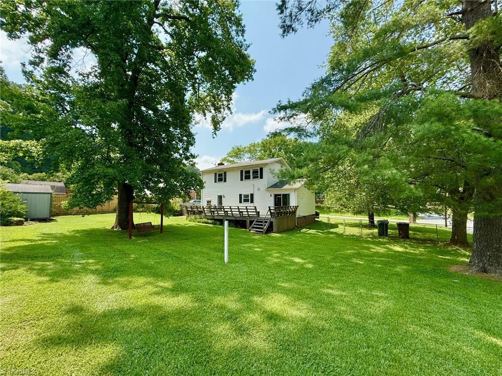 Greensboro, North Carolina 27407, United States, 3 Bedrooms Bedrooms, ,3 BathroomsBathrooms,Residential,Pending,168599