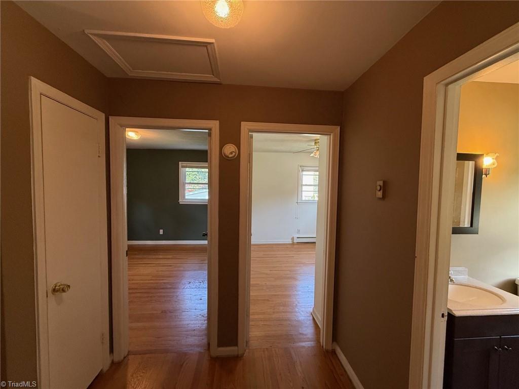 Greensboro, North Carolina 27407, United States, 3 Bedrooms Bedrooms, ,3 BathroomsBathrooms,Residential,Pending,168599