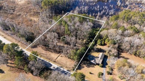Vacant Land For Sale - 4258 Us Highway 301<br/> Dunn, NC 28334
