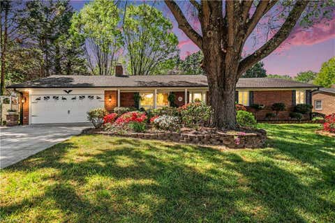 Homes For Sale - 1488 Spring Hill Circle<br/> Forsyth County, Kernersville, NC 27284