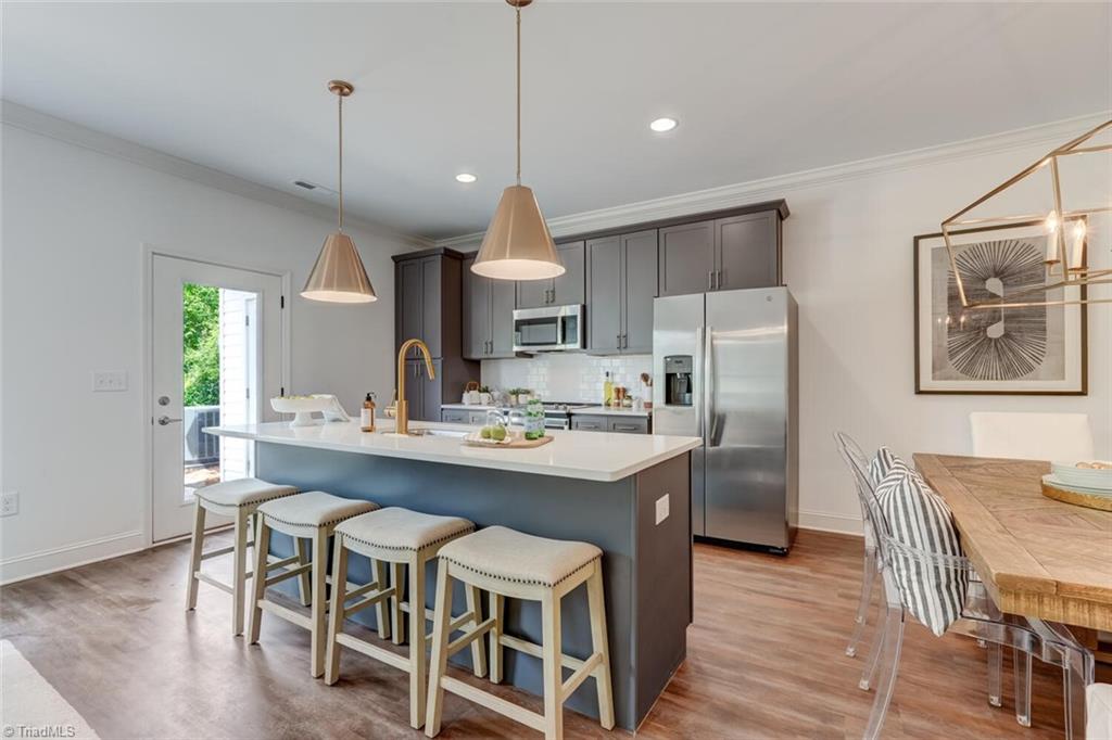Photo 9 of 22 of 620 Pompano Drive townhome