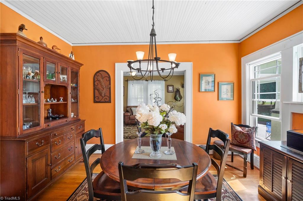219 E Swannanoa Avenue, Liberty, North Carolina image 11