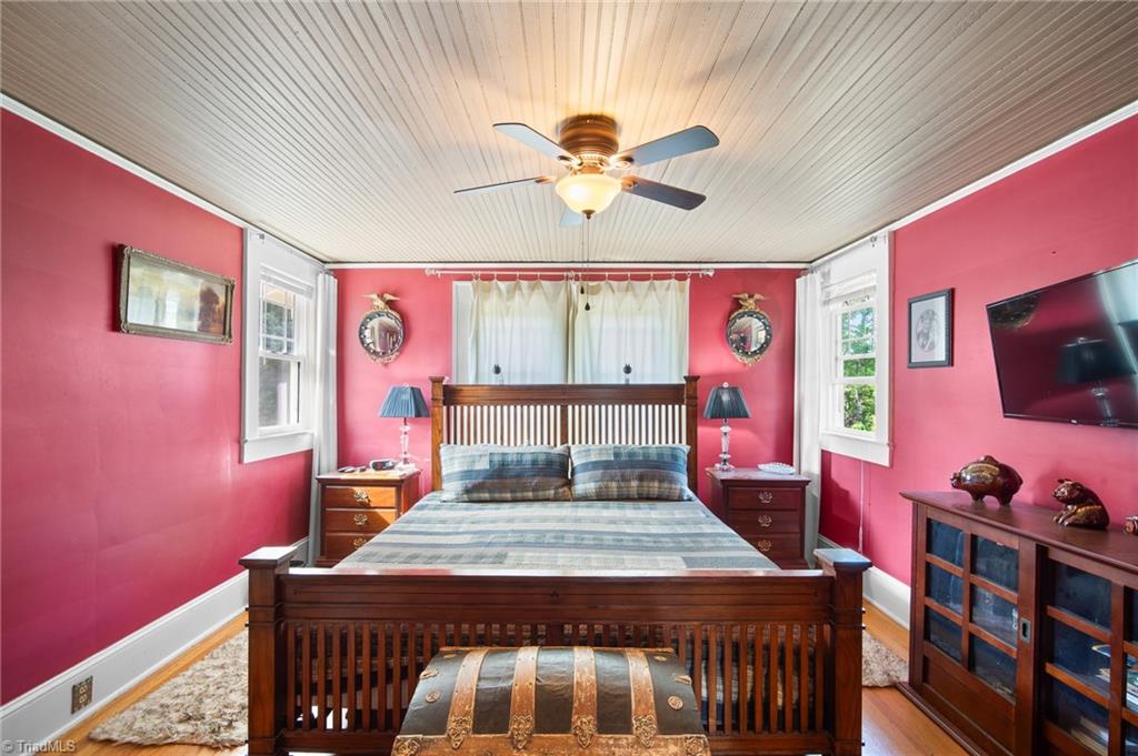 219 E Swannanoa Avenue, Liberty, North Carolina image 24