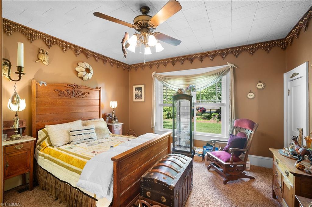 219 E Swannanoa Avenue, Liberty, North Carolina image 16