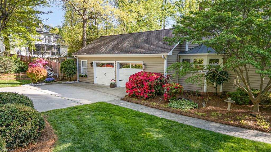 3901 Buncombe Drive, Greensboro, North Carolina image 4