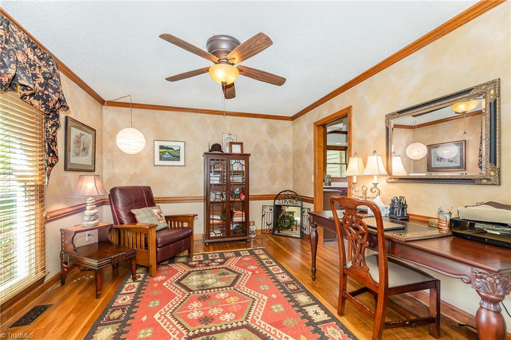 3901 Buncombe Drive, Greensboro, North Carolina image 10