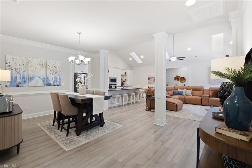 1557 Oakbluffs Drive