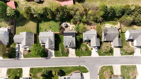 Homes For Sale - 754 Peachtree Meadows Circle<br/> Forsyth County, Kernersville, NC 27284