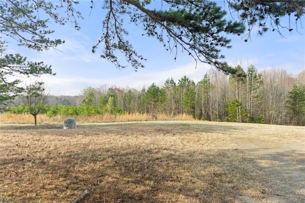 6190 Salem Chapel Road, Walnut Cove, North Carolina image 40