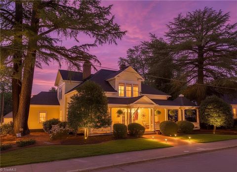 Photo of 8 Vance Street, Lexington, NC 27292 (MLS # 1216696)