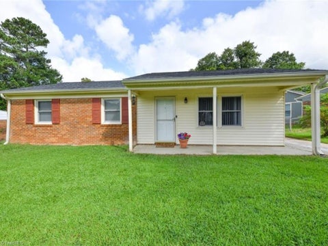 Homes For Sale - 4603 Vincent Street<br/> Greensboro, NC 27405