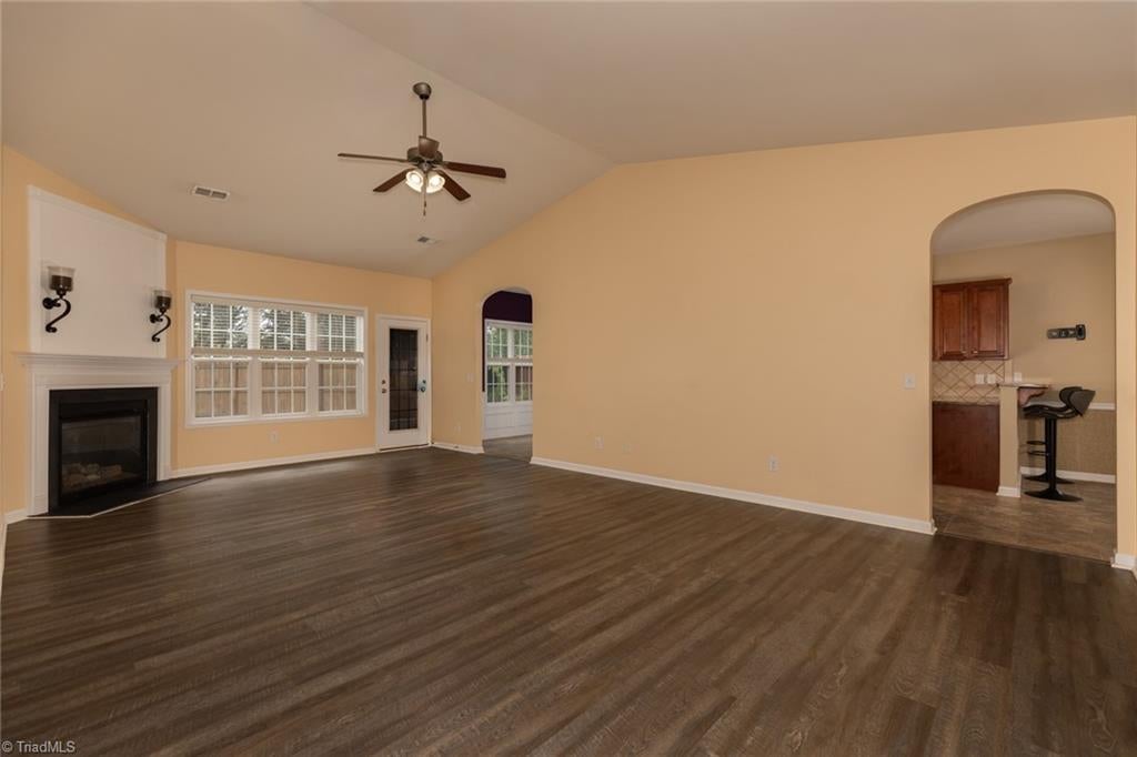 2216 Alamar Court