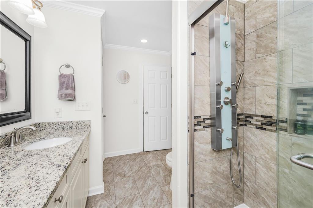 8175 Styers Ferry Road, Clemmons, North Carolina image 27