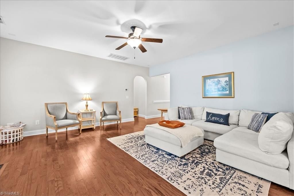 Photo of 70 Spring Lake Drive, Pinehurst, NC 28374 (MLS # 1216124)