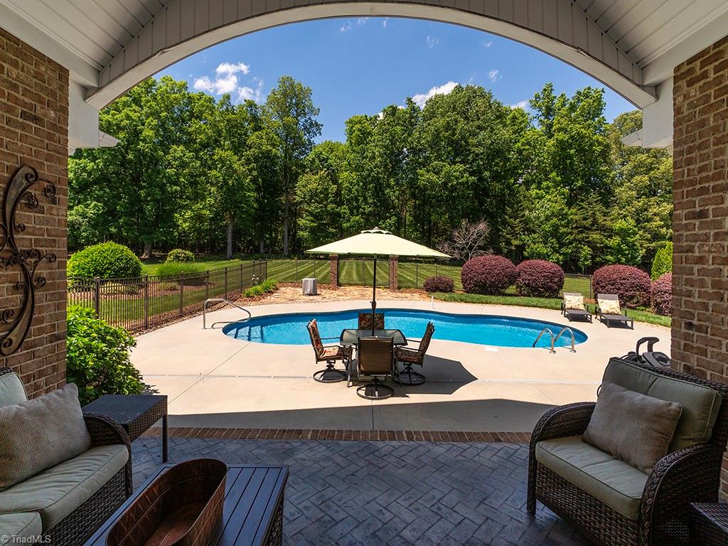 3403 Raccoon Run Drive, Burlington, North Carolina image 38