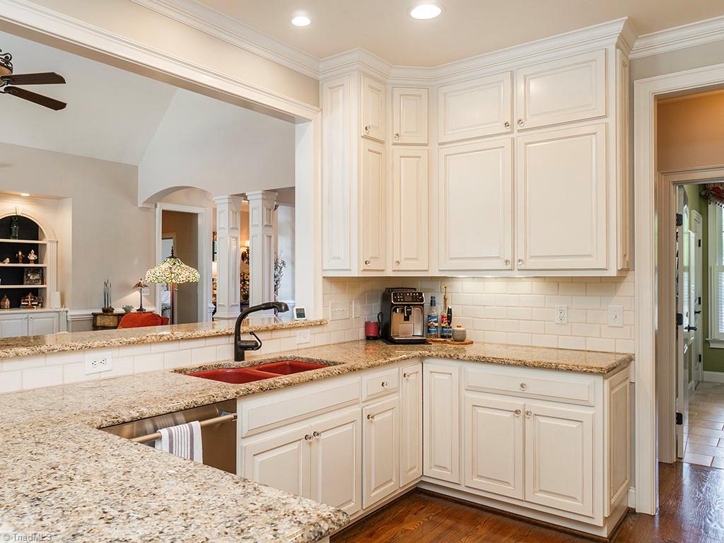 3403 Raccoon Run Drive, Burlington, North Carolina image 9