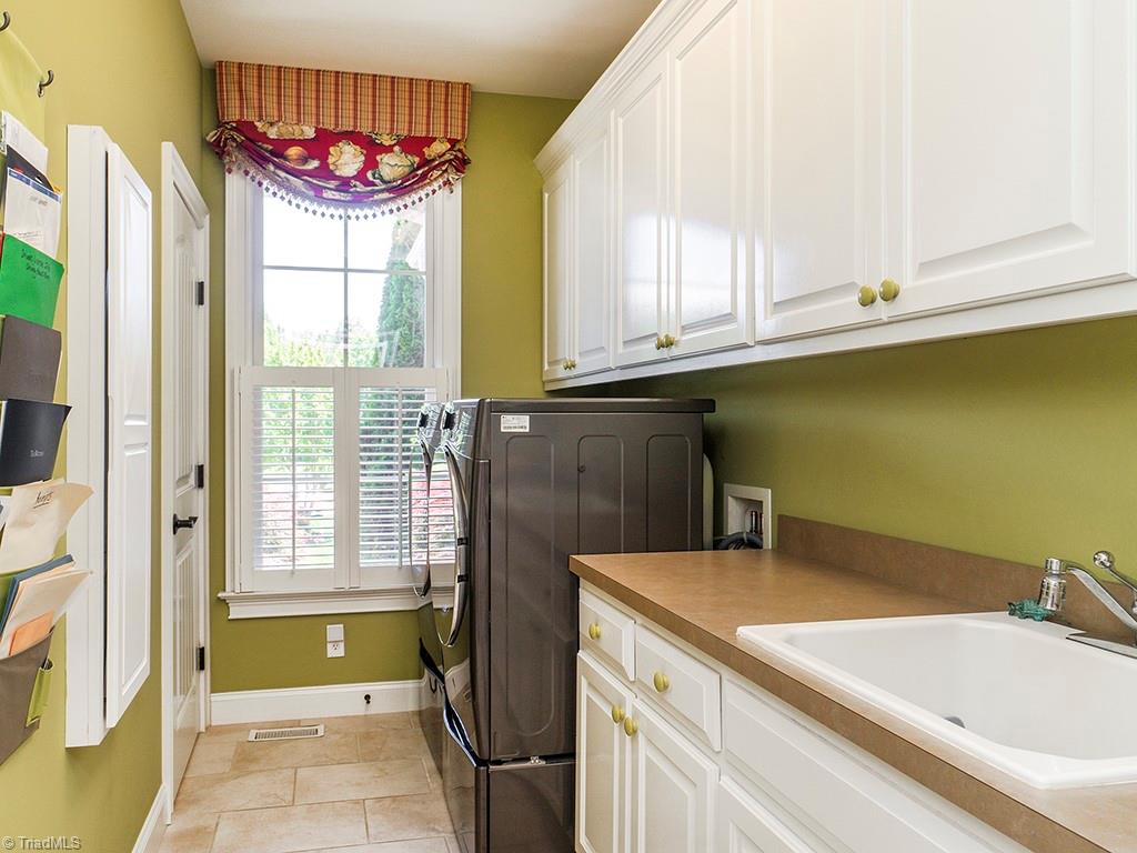 3403 Raccoon Run Drive, Burlington, North Carolina image 16