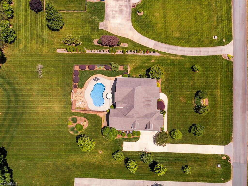 3403 Raccoon Run Drive, Burlington, North Carolina image 48