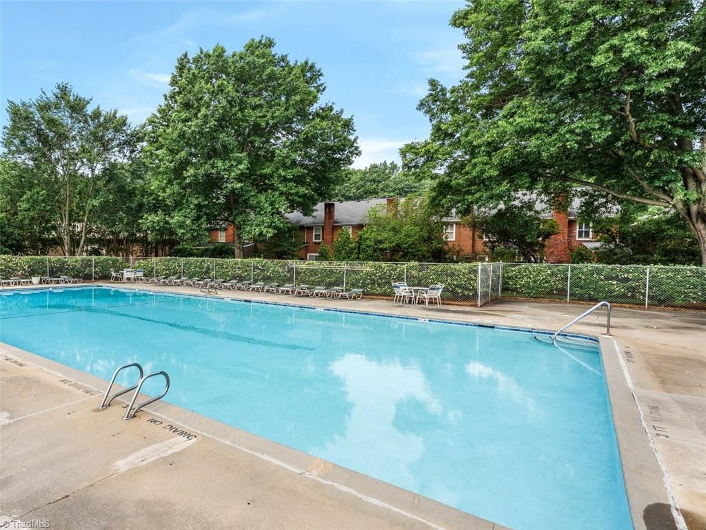 1 Fountain View Circle #C, Greensboro, North Carolina image 32
