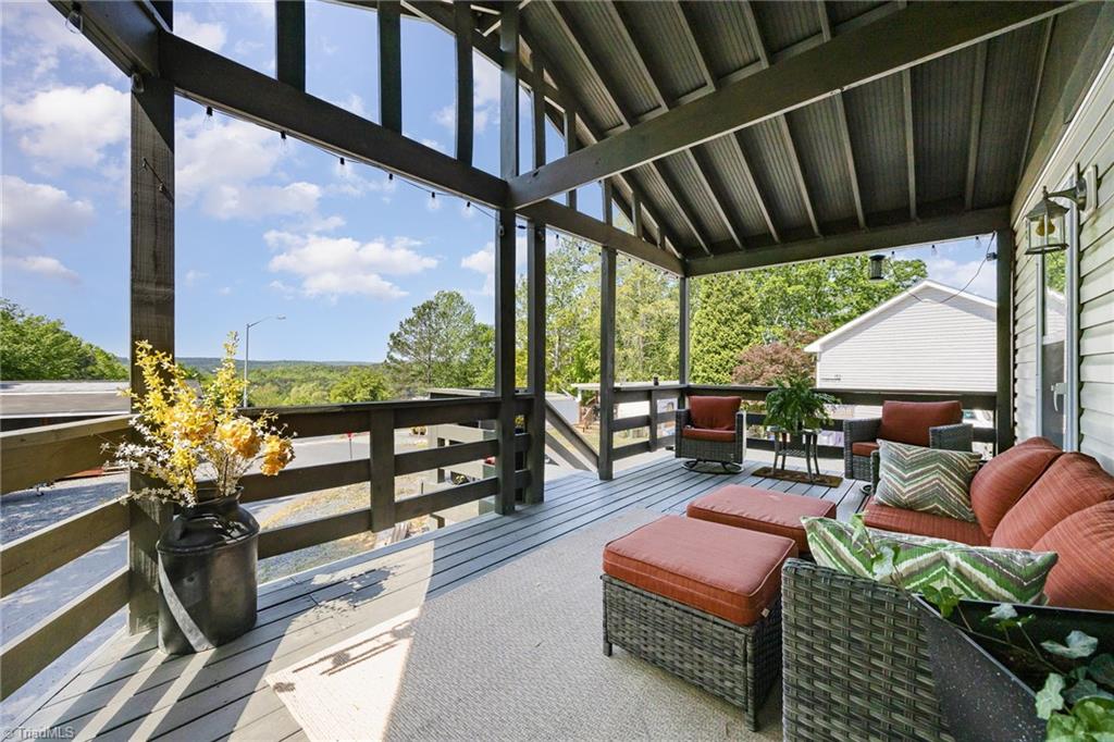 120 N Cardinal Drive, New London, North Carolina image 3