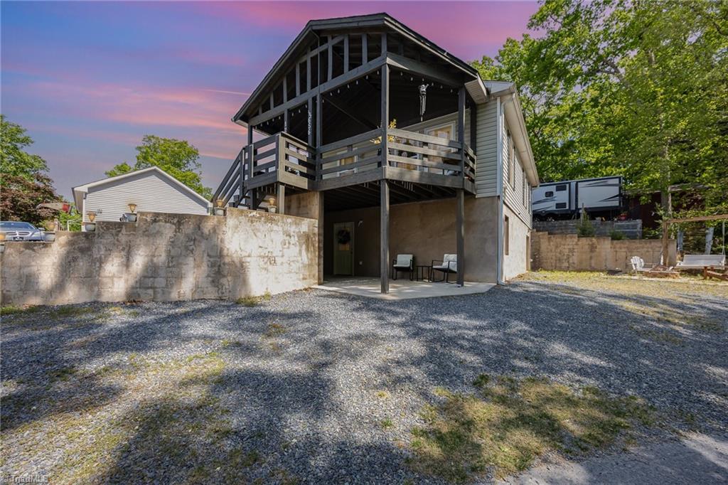 120 N Cardinal Drive, New London, North Carolina image 1