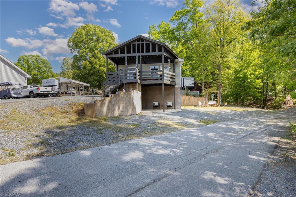 120 N Cardinal Drive, New London, North Carolina image 2