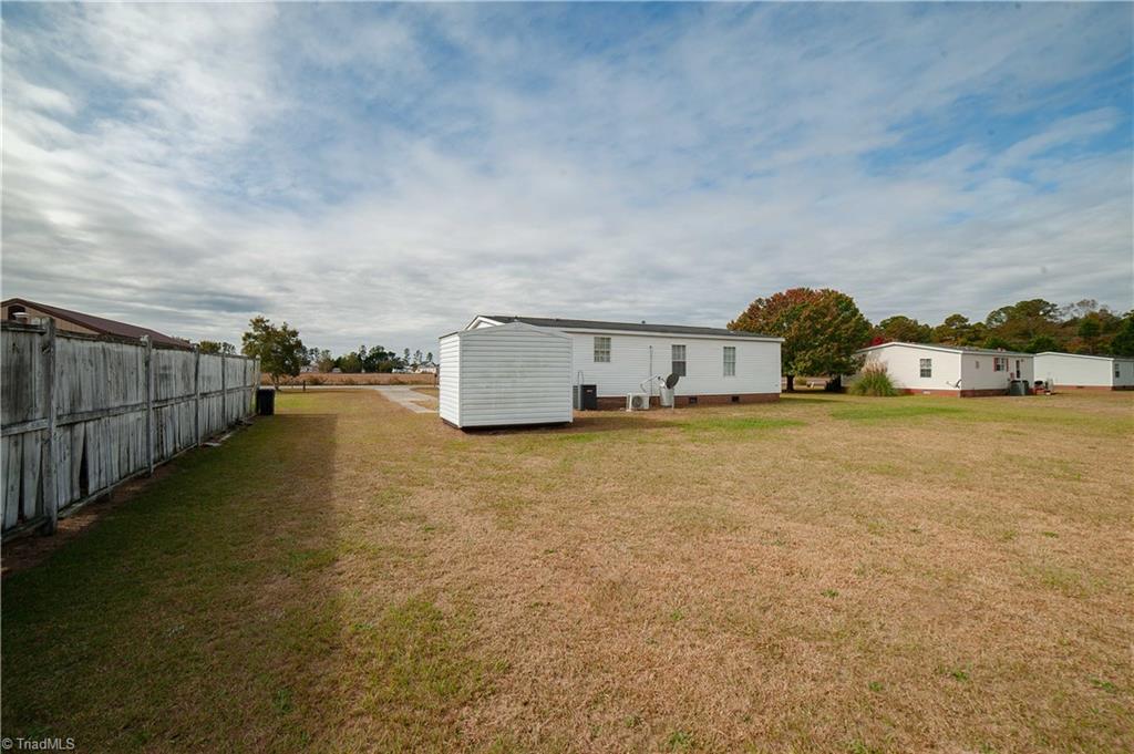 4921 Sand Mine Road, Stedman, North Carolina image 7