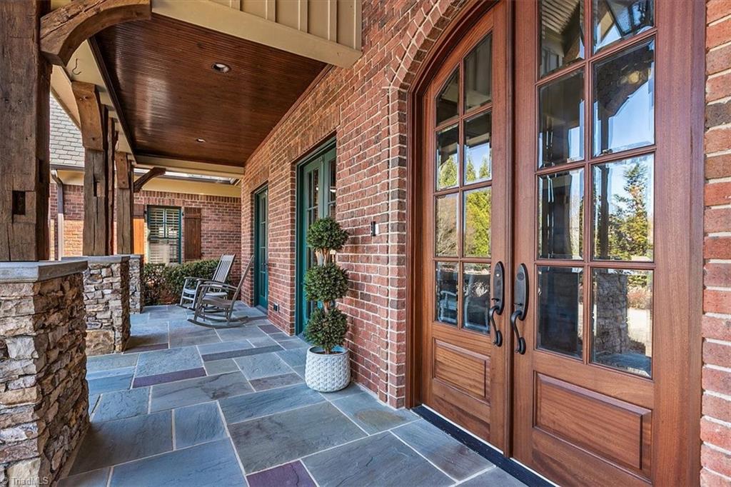 5787 Meadow Pond Court