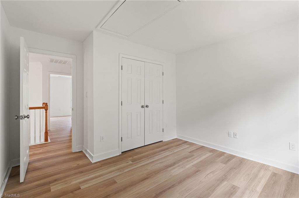 3003 Peninsula Drive, Jamestown, North Carolina image 16
