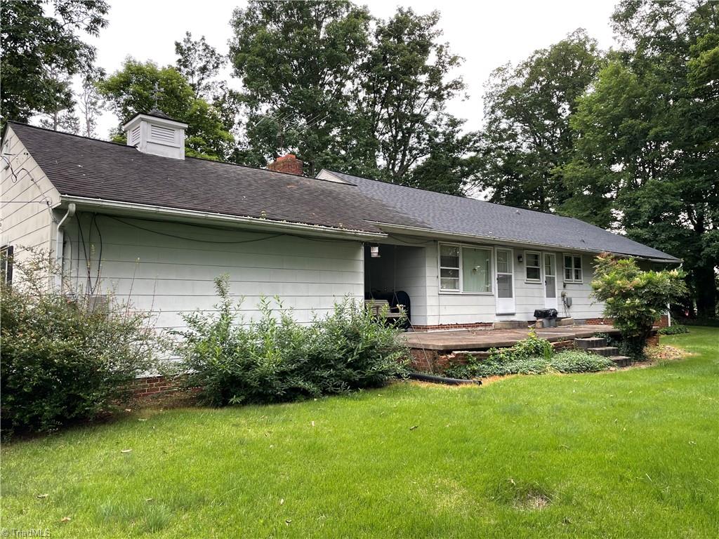 1834 Zephyr Road, Dobson, North Carolina image 2