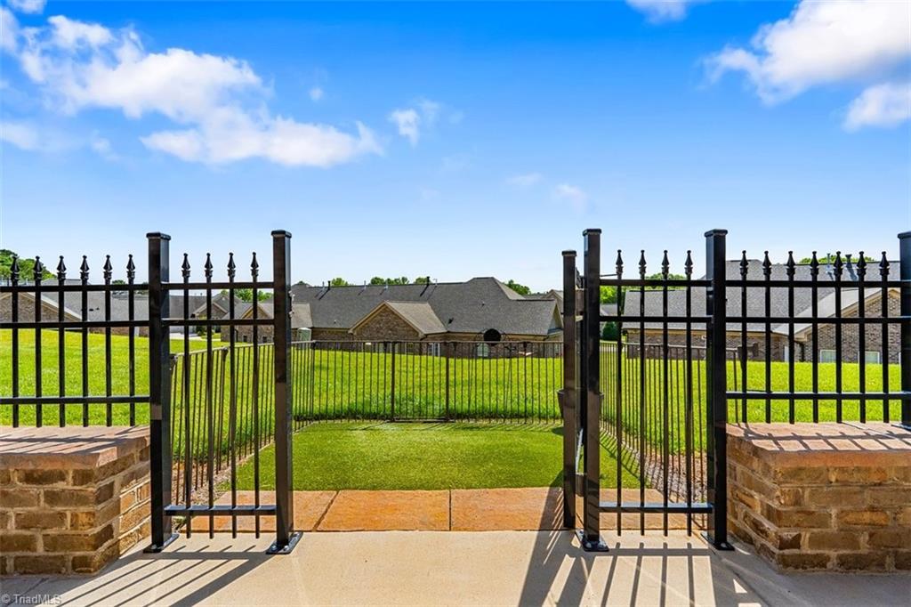 4343 Rockledge Lane, Thomasville, North Carolina image 33