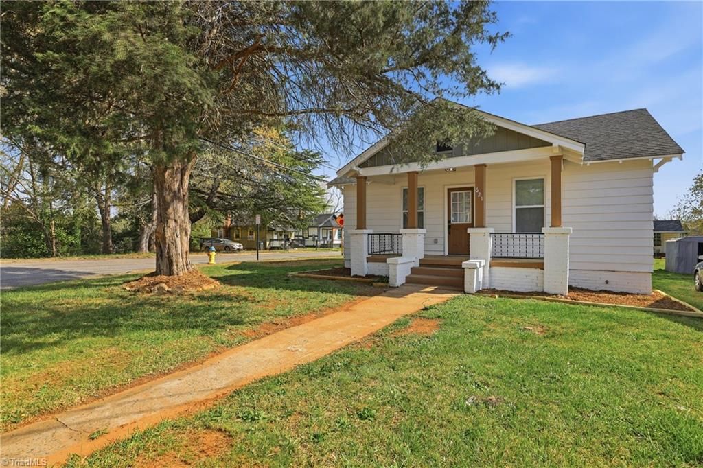 Photo of 621 E A Street, Newton, NC 28658 (MLS # 1213975)