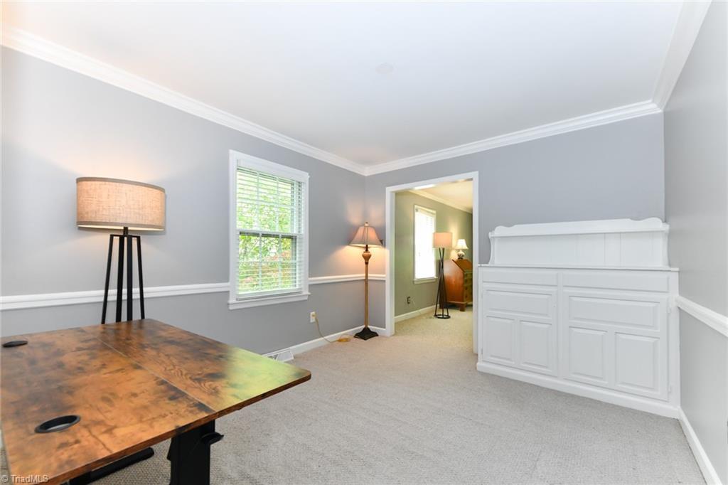 1102 Forest Hill Drive, Greensboro, North Carolina image 14