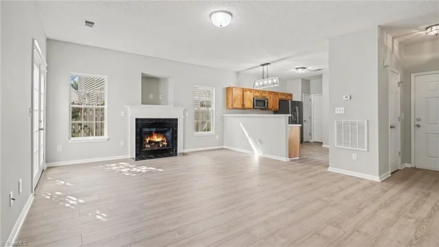 4401 River Forest Lane, photo 4 of 20