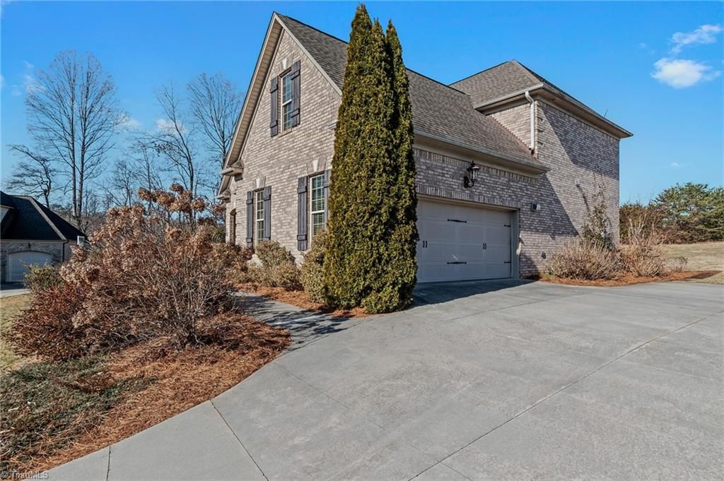 Photo of 8814 Sawtooth Court, Kernersville, NC 27284 (MLS # 1209520)
