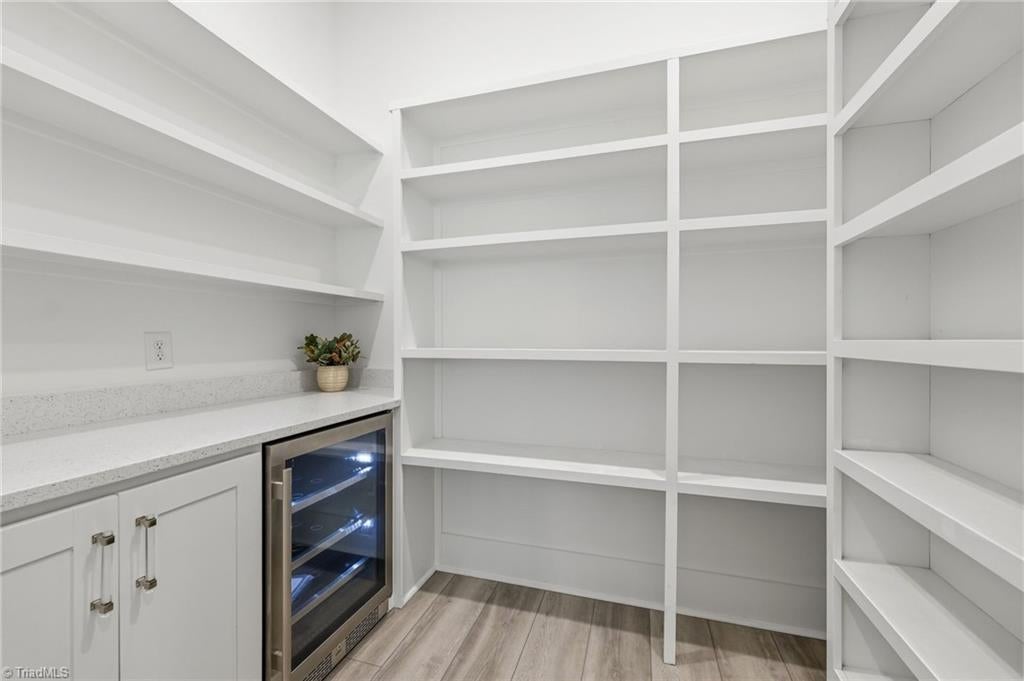 Welcome to this modern custom luxury home by Walraven Signature Homes, – image 16