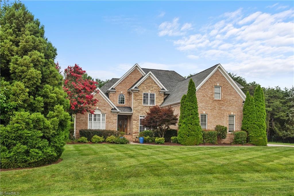 Kernersville, North Carolina 27284, United States, 4 Bedrooms Bedrooms, ,4 BathroomsBathrooms,Residential,Active,174434