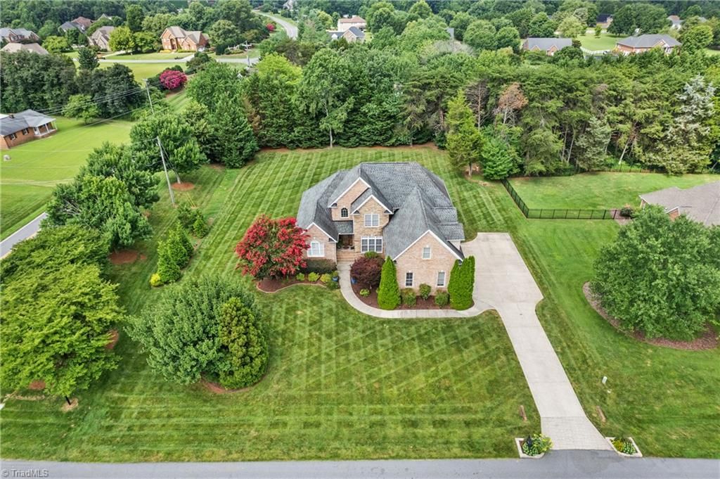 Photo of 7801 Charles Place Drive, Kernersville, NC 27284 (MLS # 1188010)