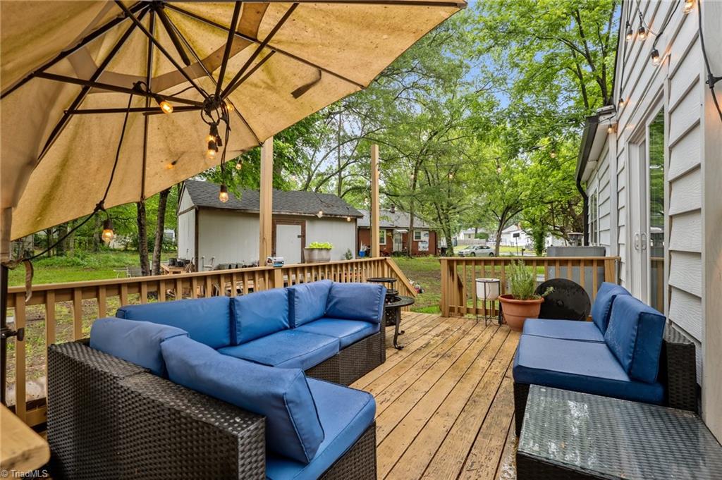 1105 Hawthorne Lane, Burlington, North Carolina image 28