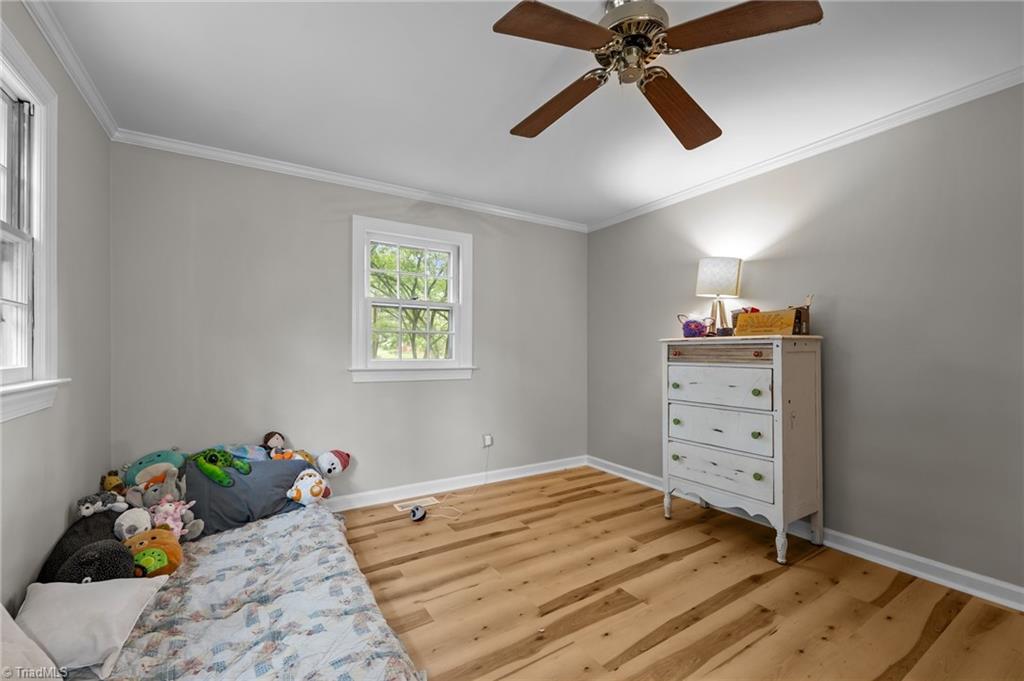 1105 Hawthorne Lane, Burlington, North Carolina image 19
