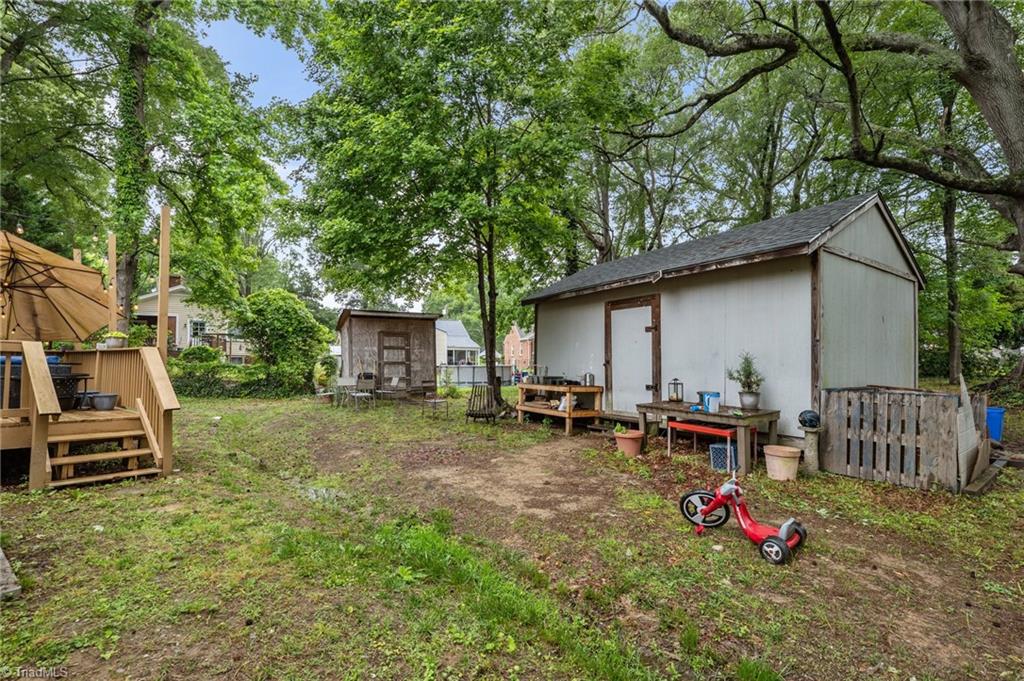 1105 Hawthorne Lane, Burlington, North Carolina image 31