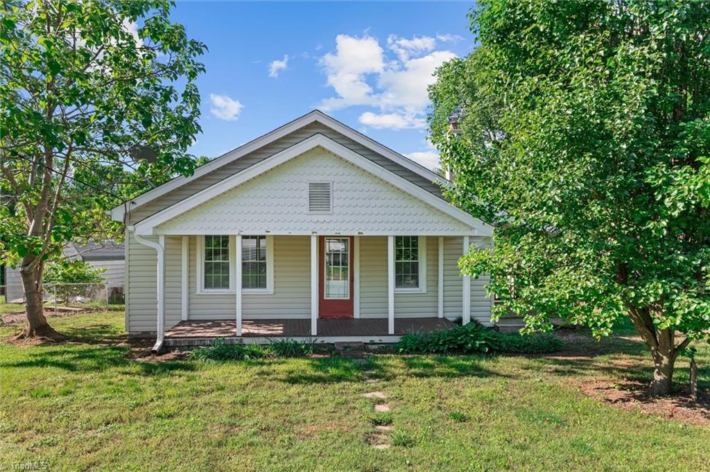 1516 Brock Road, Yadkinville, North Carolina image 1