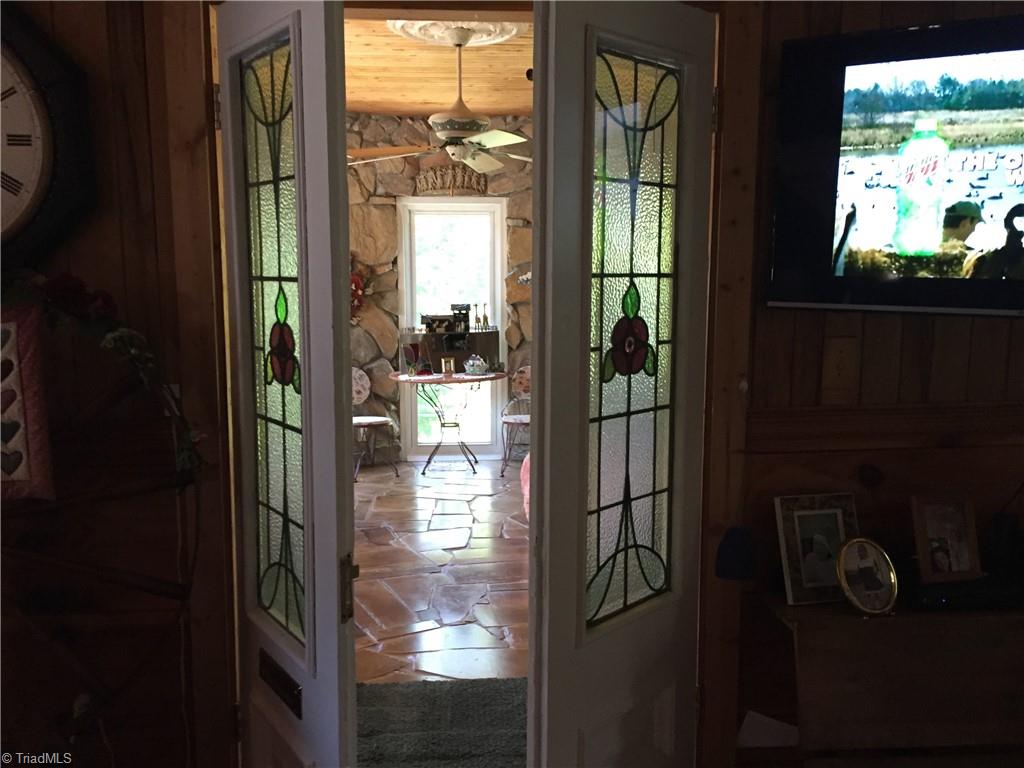 7192 Fisher Road, Tobaccoville, North Carolina image 13