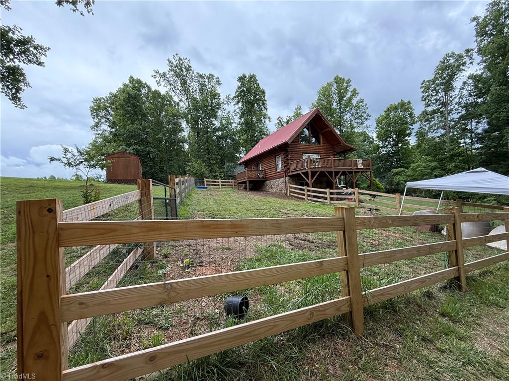 650 Cabin Cove Lane, Moravian Falls, North Carolina image 3