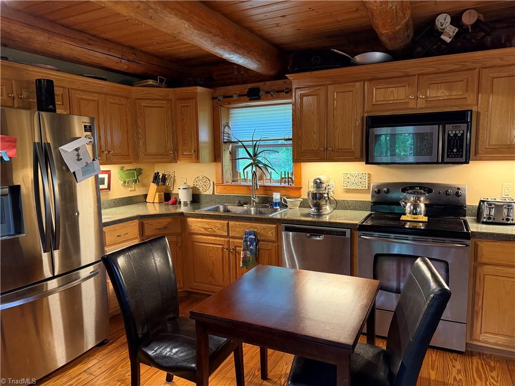650 Cabin Cove Lane, Moravian Falls, North Carolina image 14