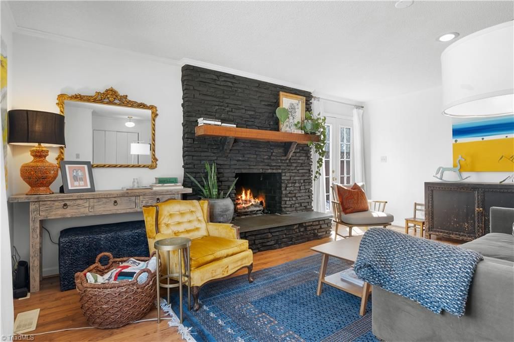 Photo of 301 Bexley Drive, Winston-Salem, NC 27104 (MLS # 1207958)