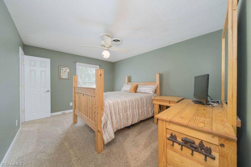 806 Branchwood Drive, Kernersville, North Carolina image 32