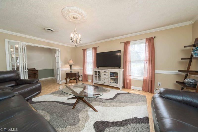 806 Branchwood Drive, Kernersville, North Carolina image 6