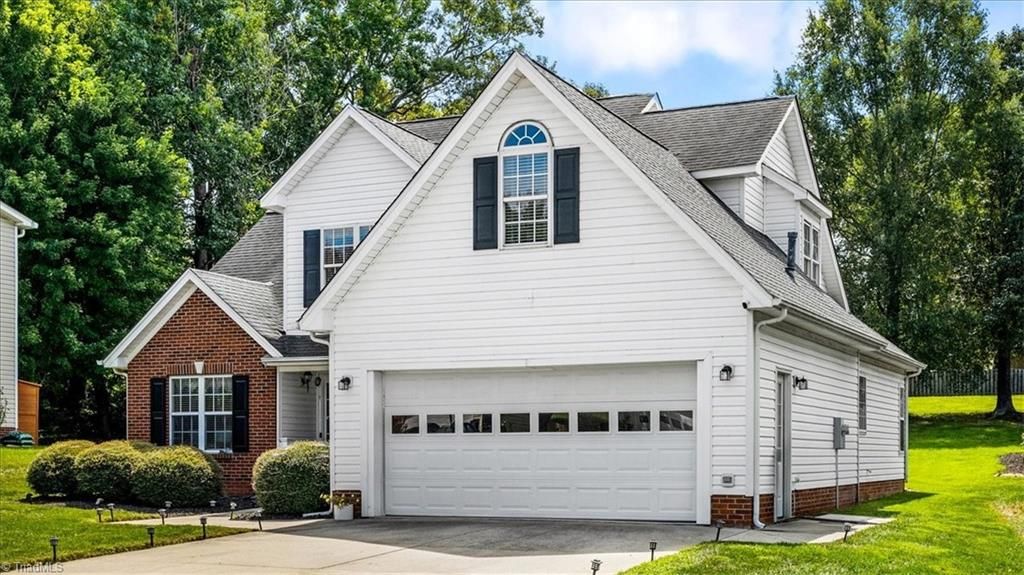 Photo of 4012 Berkshire Court, High Point, NC 27265 (MLS # 1218332)