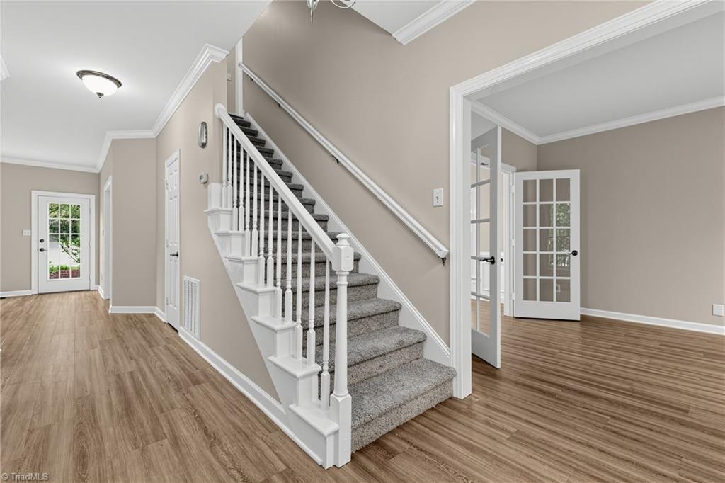 320 Saddlebrook Circle